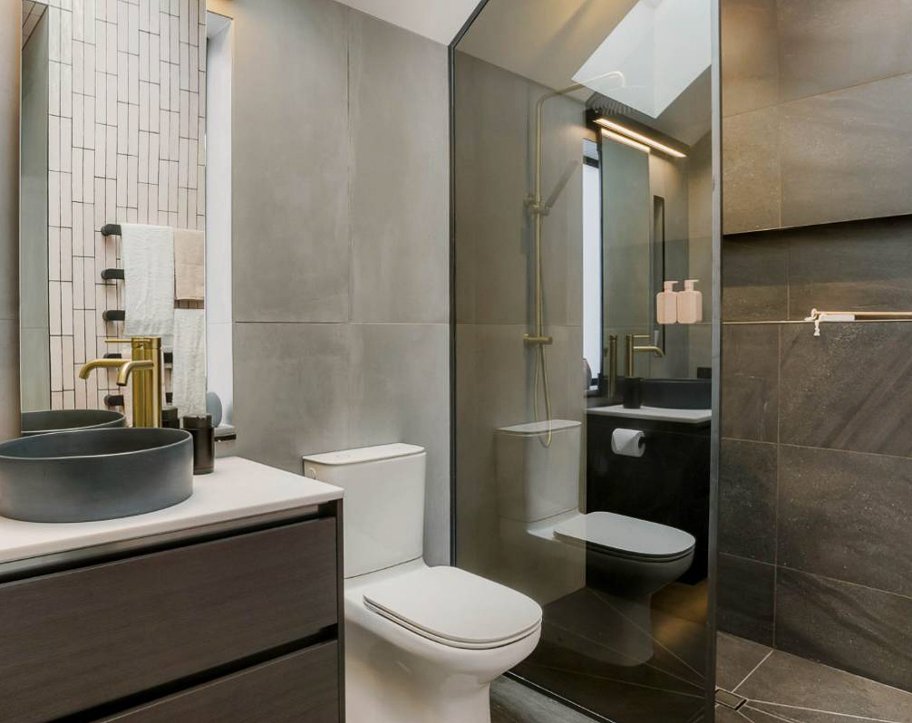 Black Shower Screens Perth