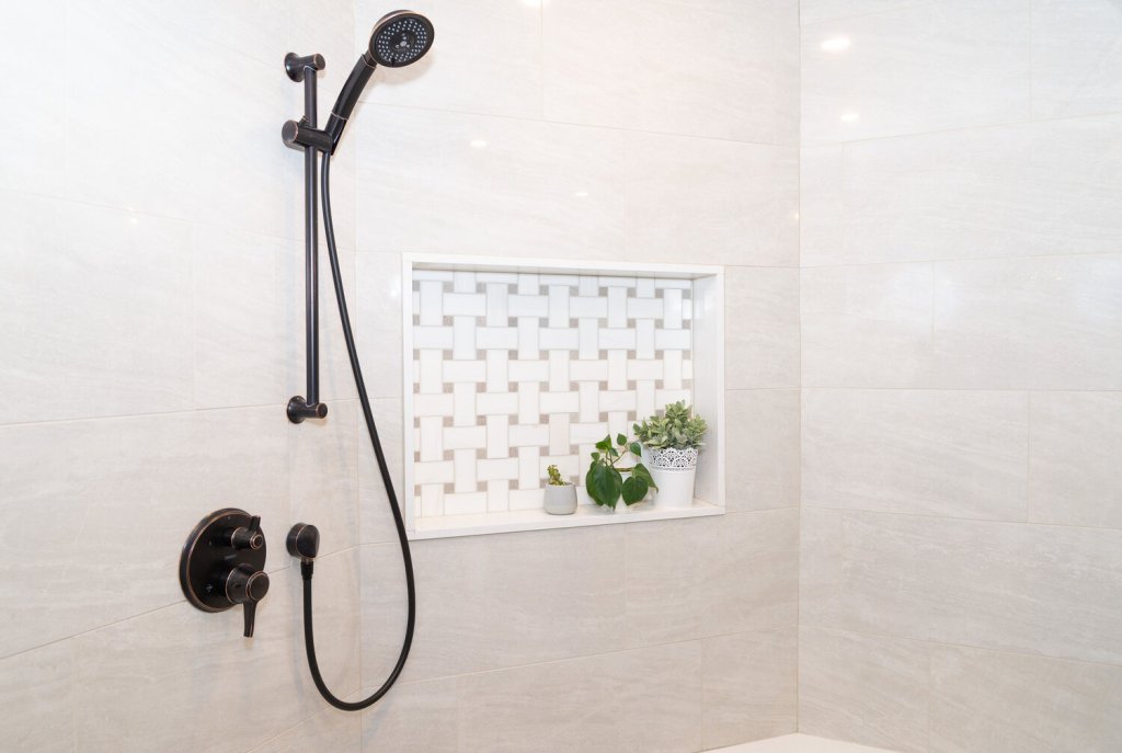 This image has an empty alt attribute; its file name is bsw-89brookview-16.jpg