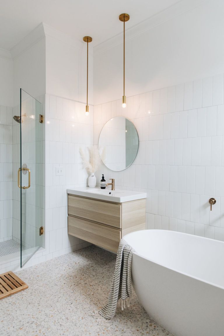 Wall Hung & Floating Vanities – Should You Have One? – Small Bathroom ...