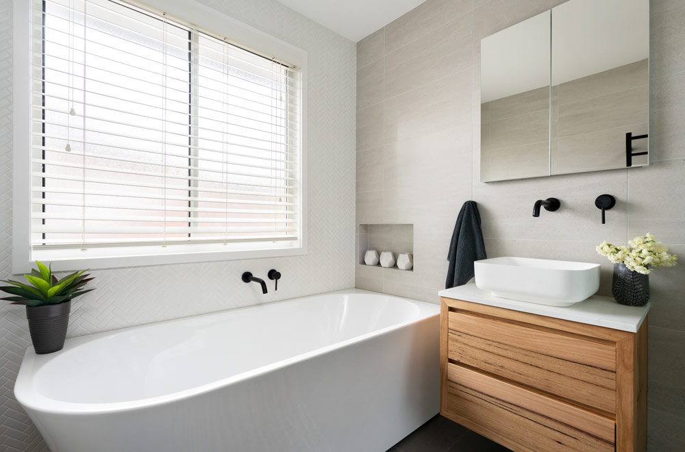 Corner Freestanding Bath