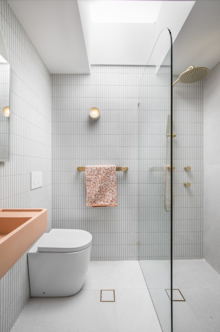 What Makes a Bathroom Feel Small? 