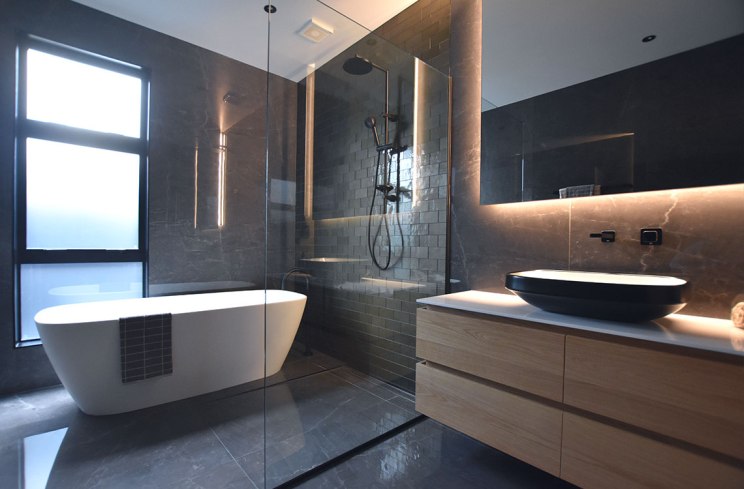 The Best Bathroom Lighting