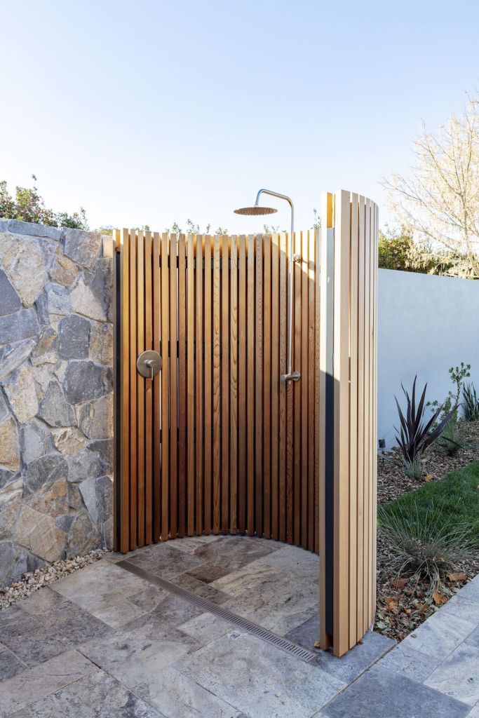 Perth Outdoor Shower